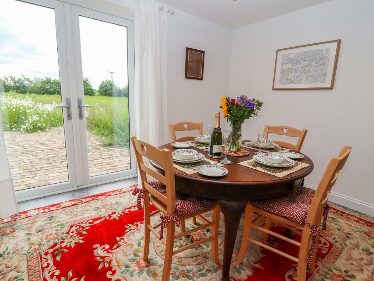 The Stables Villa Frodsham Kültér fotó